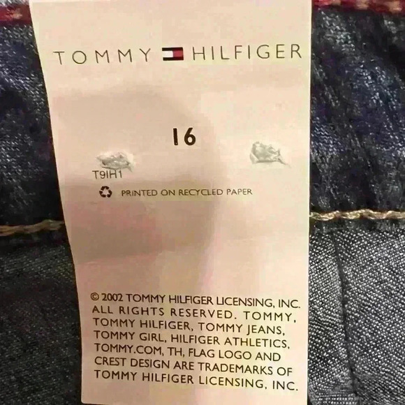 Tommy Hilfiger NWT Women’s size 16 flare denim jeans - Picture 9 of 9